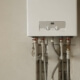 Alte Heizungsanlage, die den Anforderungen des revidierten Gebäudeenergiegesetzes nicht entspricht