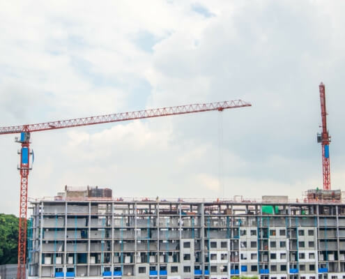 Baustelle eines modernen Effizienzhauses im Einklang mit den Förderprogrammen 2024 - Cornelius Ober GmbH