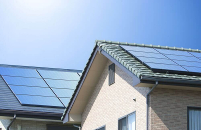 Photovoltaikanlage auf Eigenheim in Wohngebiet